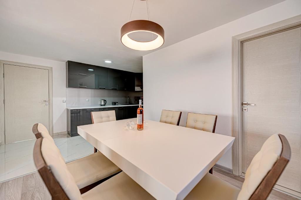 Апартаменты Kruna Apartments Тиват-45