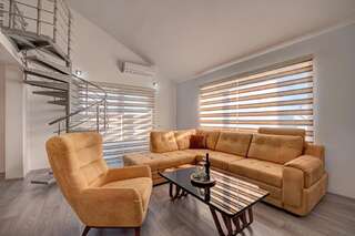 Апартаменты Kruna Apartments Тиват Двухуровневые апартаменты-37