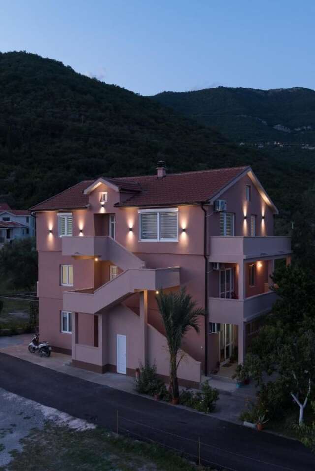 Апартаменты Kruna Apartments Тиват-4